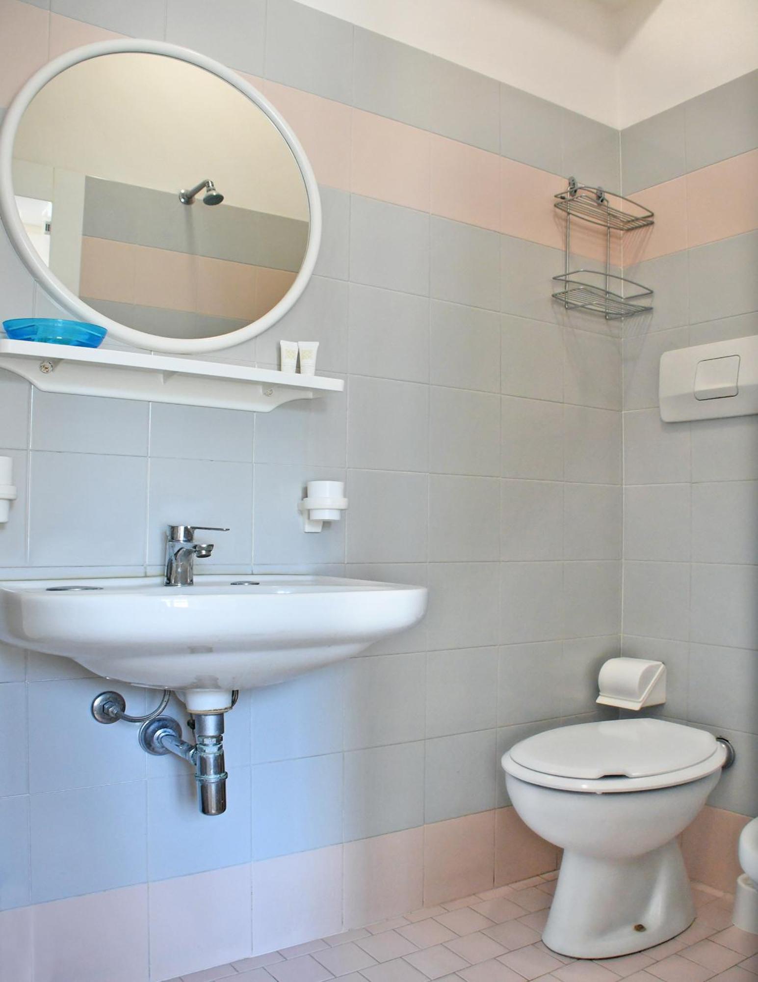 Hotel Exclusive In Pieno Centro - Nuova Gestione 2025 Riccione Exterior photo